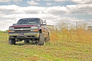 Chevrolet Silverado 1500 Classic Suspension Lift Kit - Rough Country - 6 Inch Lift Kit | M1 Shocks - 2007